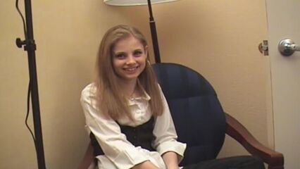 Самый первый секс кастинг с 18-ти летней Lil Candy