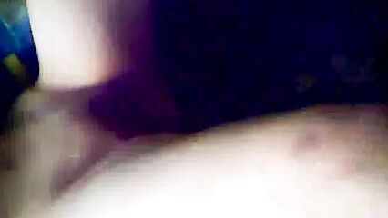 Домашнее порно: Минет для мужа от любящей жены