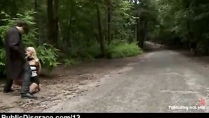 Публичное порно с толстым членом в лесопосадке