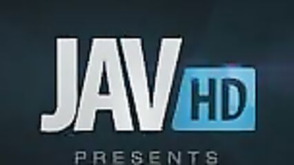 3 парня накормилм азиатку спермой