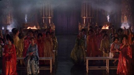 Калигула - полнометражный порно фильм с русским переводом