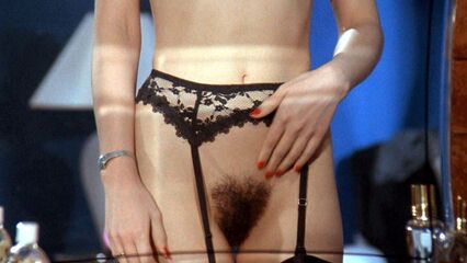 Тинто Брасс: Все леди делают это (1992) с переводом!