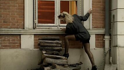 Замок анальных утех | Mansion of Desire (1993) порно фильм с переводом