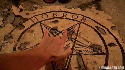 Демон разума | The demon of the mind (порно ужасы)