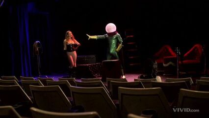 Человек - Паук 2: Порно Пародия Акселя Брауна