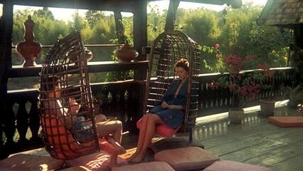 Эммануэль | Emmanuelle (1974) эротический фильм