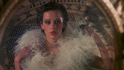 Эммануэль | Emmanuelle (1974) эротический фильм