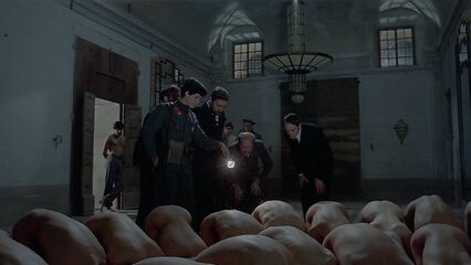 Сало, или 120 дней Содома — эротическая драма