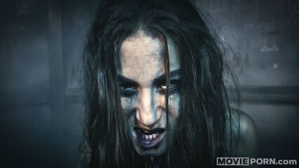 Порно фильм 8: Мамочка принцесса (2018)