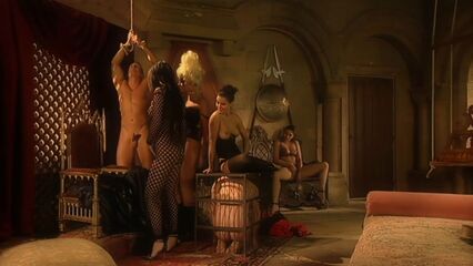 Месть студентки (2005) порнофильм с русским переводом